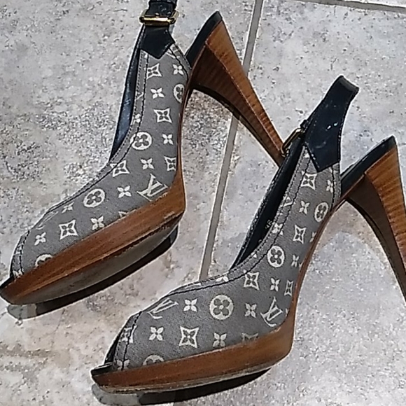 LOUIS VUITTON DENIM MONOGRAM HEELS SEXY  38 - Picture 5 of 9